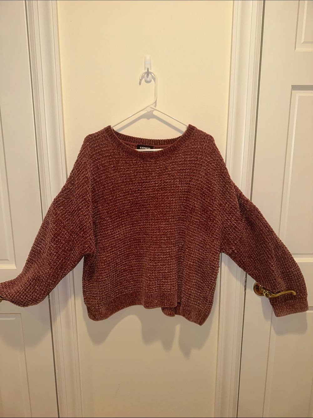 Express Chunky Crewneck Sweater in Mauve